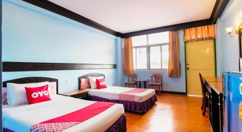 Oyo 565 Trang Hotel Εξωτερικό φωτογραφία