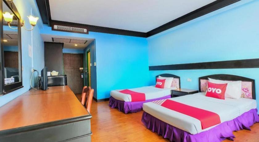 Oyo 565 Trang Hotel Εξωτερικό φωτογραφία
