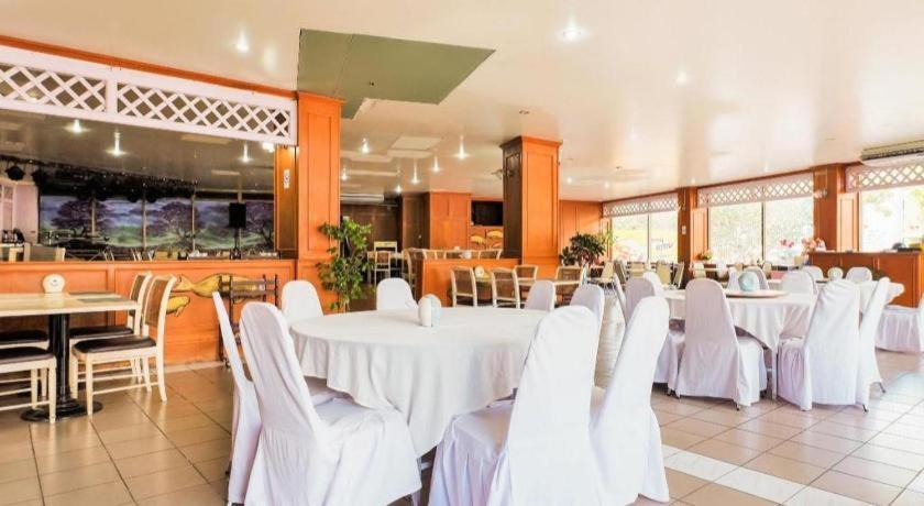 Oyo 565 Trang Hotel Εξωτερικό φωτογραφία