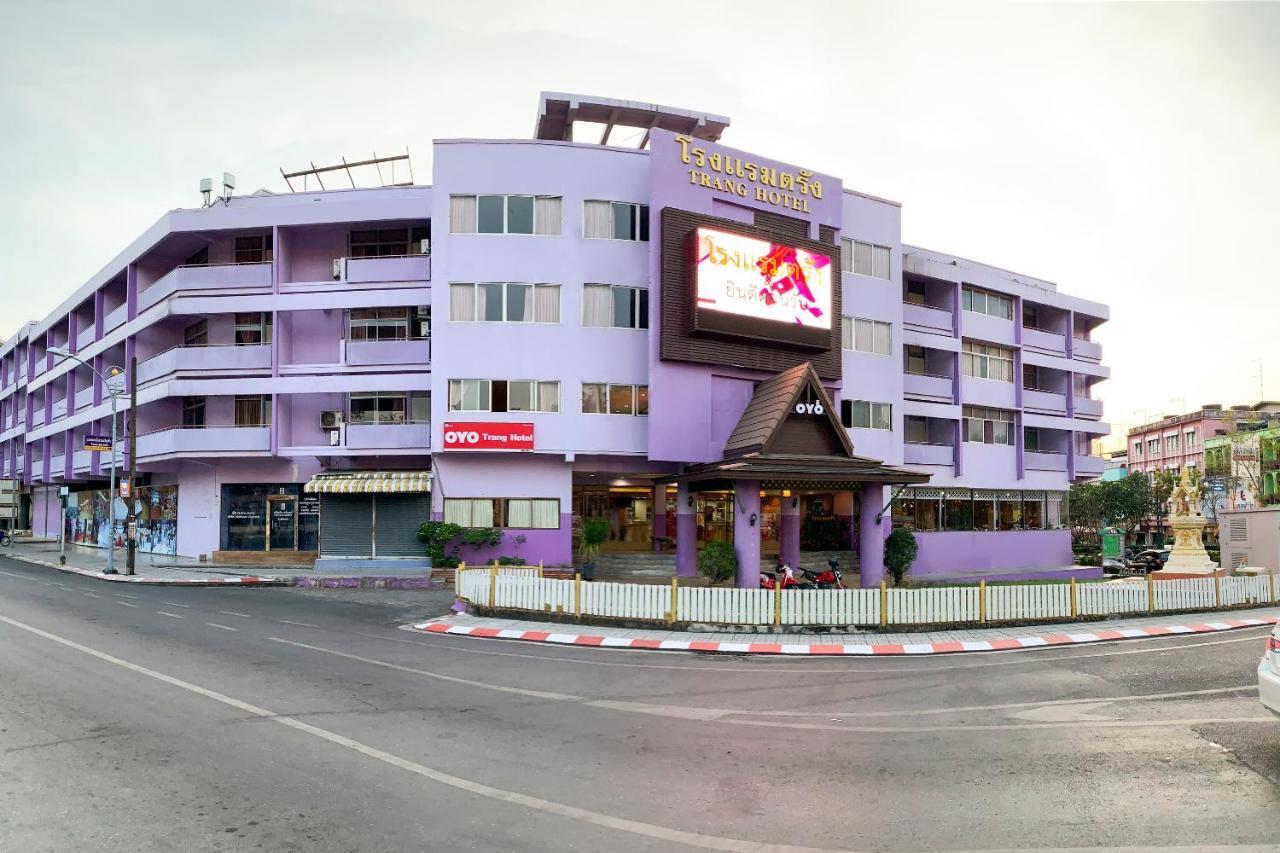 Oyo 565 Trang Hotel Εξωτερικό φωτογραφία